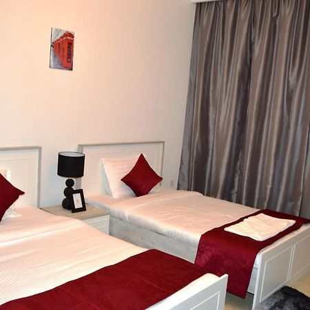 Ginger Luxury House Aparthotel Manama Exteriör bild