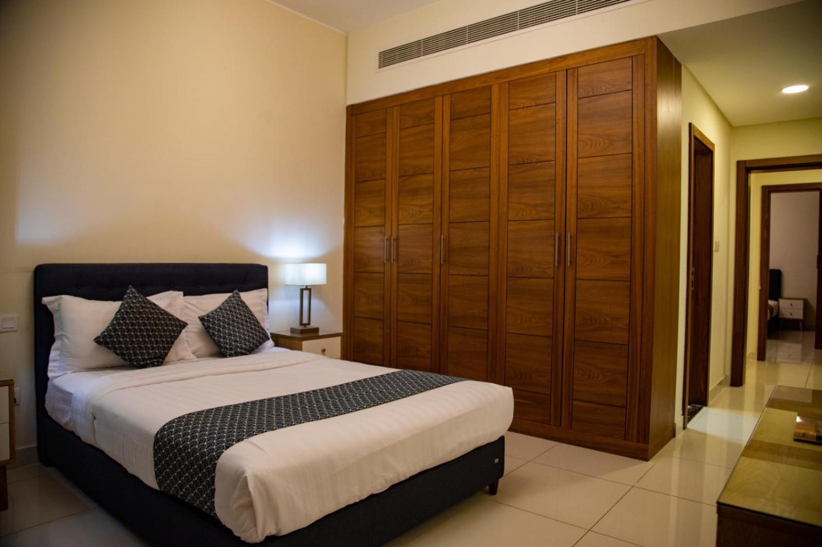 Ginger Luxury House Aparthotel Manama Exteriör bild