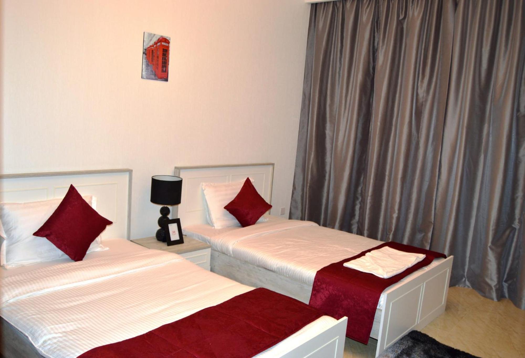 Ginger Luxury House Aparthotel Manama Exteriör bild