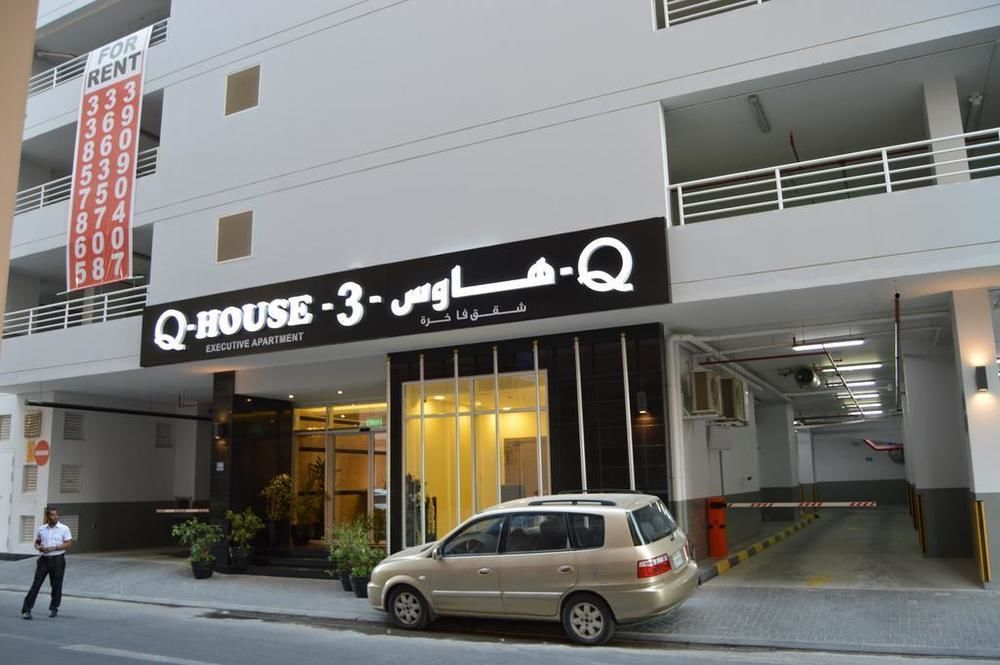 Ginger Luxury House Aparthotel Manama Exteriör bild