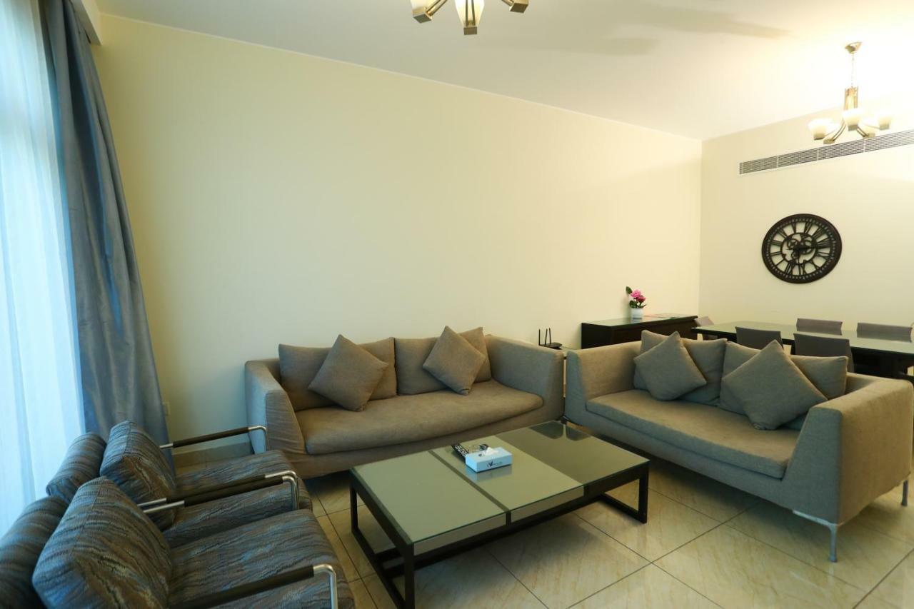 Ginger Luxury House Aparthotel Manama Exteriör bild