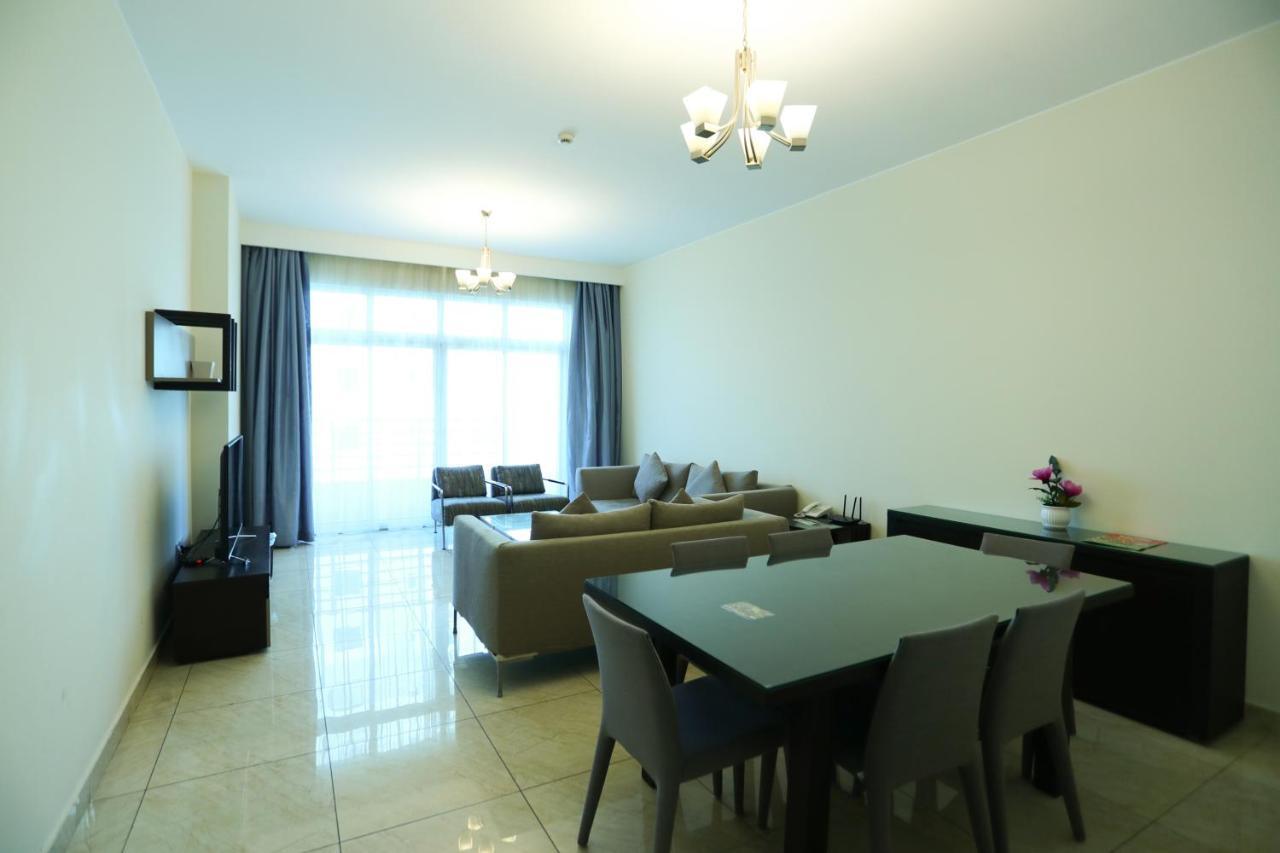 Ginger Luxury House Aparthotel Manama Exteriör bild